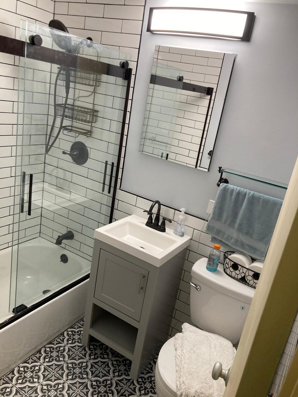 3bathroom remodeling, bathroom revamp, bathroom redo